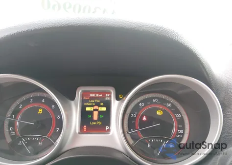 2017 Dodge Journey Sxt z USA, uszkodzony, nr VIN 3C4PDCBG2HT531990